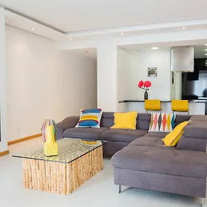 https://apartamento-vista-mar-olhao.hotelaalgarve.com